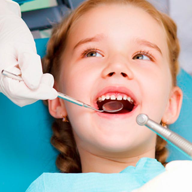 Clínica Dental Manuel Marín - Odontopediatria