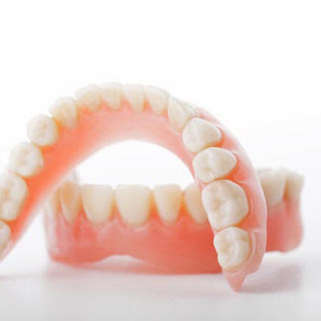 Clínica Dental Manuel Marín - Protesis
