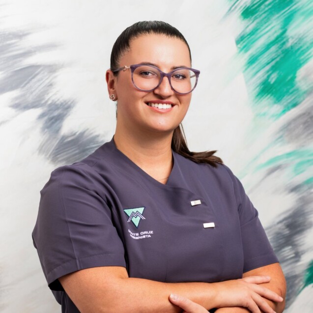 Clínica Dental Manuel Marín - Maite Cruz Moreno